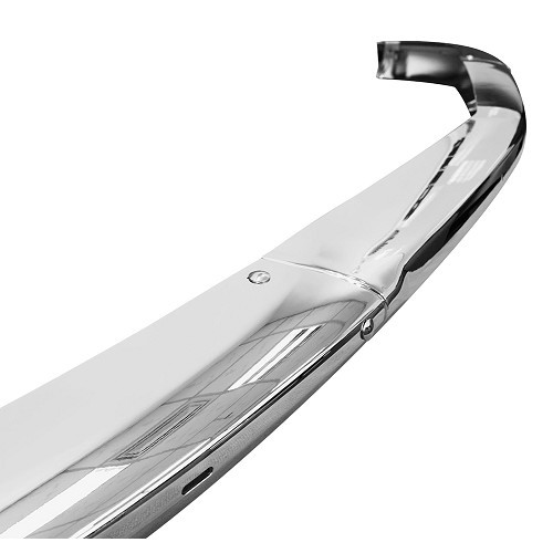 Pare-chocs avant chromé version Europe sans butoirs pour BMW Série 02 E10 phase 1 restylée et phase 2 (04/1971-07/1977) - type avec bande caoutchouc - BA14820