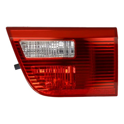     
                
                
    Feu arrière droit sur coffre pour Bmw x5 E53 (09/2002-09/2006) - Phase 2 - BA15232
