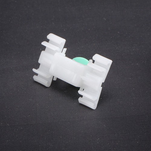 Clip per listelli carrozzeria per BMW E36 - BA18356