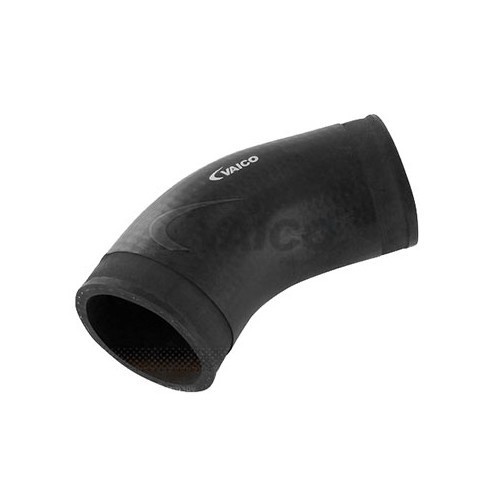     
                
                
    Air hose (3rd section) between intercooler and AGR valve for BMW E46 - BC53040
