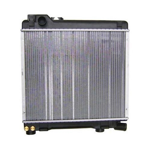     
                
                
    Radiateur d'eau pour BMW Série 3 E30 phase 1 (-08/1985) - moteur M20 boîte de vitesses manuelle sans climatisation - BC55606
