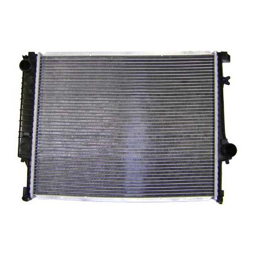     
                
                
    Radiateur d'eau pour BMW Série 3 E30 diesel - moteur M21 boîte de vitesses manuelle avec ou sans climatisation - BC55618
