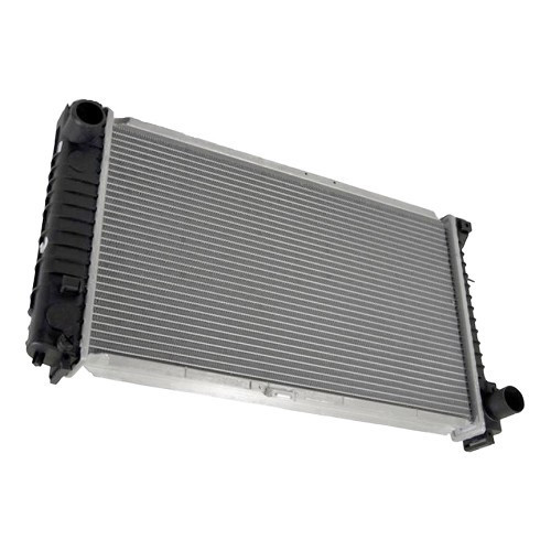     
                
                
    Radiateur pour BMW E34 dimension 550mm x 330mm - BC55640
