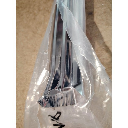 Moulures chromées de bas de caisse droit et gauche pour BMW Série 02 E10 phase 1 et 2 (03/1966-07/1977) - Second choix - BX20010