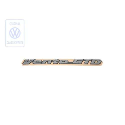  Emblème adhésif VENTO GTD chromé de malle arrière pour VW Vento GTD (01/1992-09/1995)  - C053575 