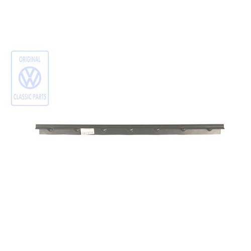     
                
                
    Bas de caisse sous porte arrière de cabine pour VOLKSWAGEN Transporter T25 (05/1979-07/1992) - C060355
