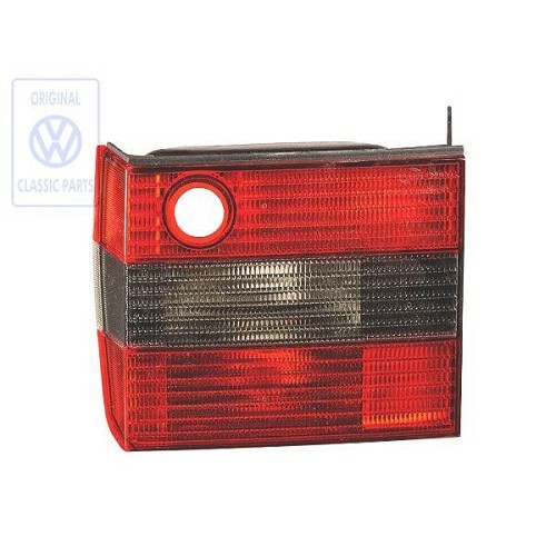     
                
                
    Interieurlamp rechts voor Passat 35i Sedan van 1993-> - C181804
