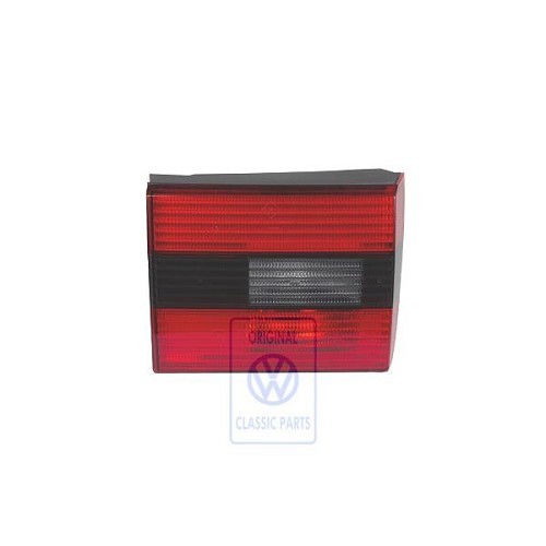     
                
                
    Interieurlamp links voor Passat 35i Estate vanaf 1993-> - C197710
