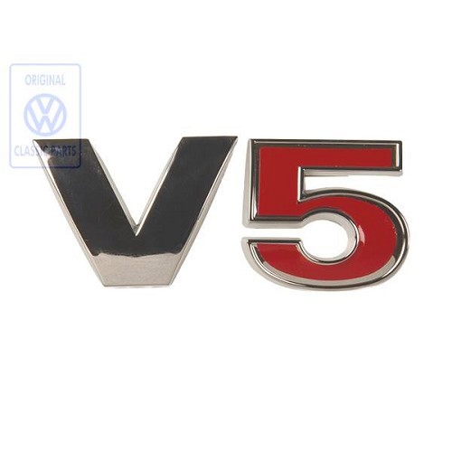  Emblème adhésif V5 chromé et rouge de coffre ou de hayon pour VW Golf 4 et Bora Berline ou Variant V5 (05/1999-06/2006) - moteur AQN - C233965 