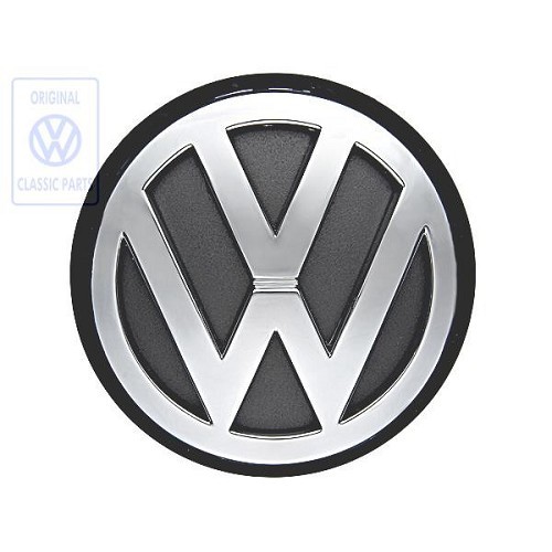 Logo VW chromé sur fond noir de malle arrière pour VW Polo 3 Classic tricorps 4 portes (05/1998-09/2001) - C241342 