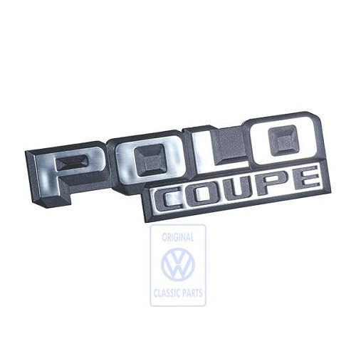     
                
                
    Insígnia traseira cromada POLO COUPE em fundo preto para VW Polo 2 86C Coupé (10/1981-09/1990) - C263275
