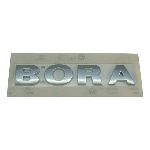  Emblème adhésif BORA chromé de hayon ou malle arrière pour VW Bora Berline et Variant (09/1998-05/2005) - C286636-1 