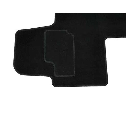 Custom-made carpets Renault Master since 04/2010 - CF10326