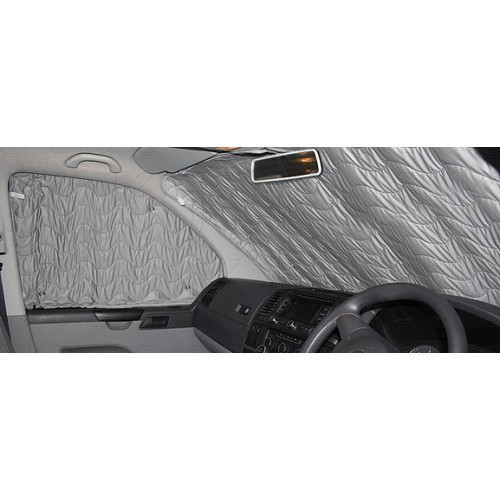     
                
                
    9-layer interior thermal insulation (8) for VW T6  - CF13984
