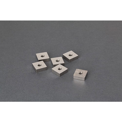     
                
                
    Piastrine (x6) Fixing-bar Carry Bike Fiamma - Rif.: 98656-722 - CP10349
