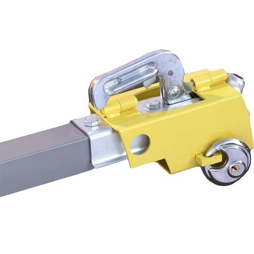     
                
                
    Antivol tête d'attelage Mottez - CR10569
