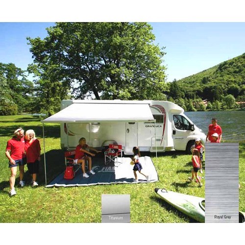     
                
                
    F45S 300 FIAMMA blind - Blind length: 308 cm - Fabric: Royal Blue - Housing: Titanium. - CS11802
