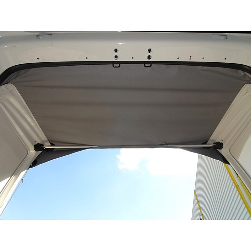     
                
                
    Sunroof for VW T5 T6 T6.1 - attachment to rear hinged doors - CS13982
