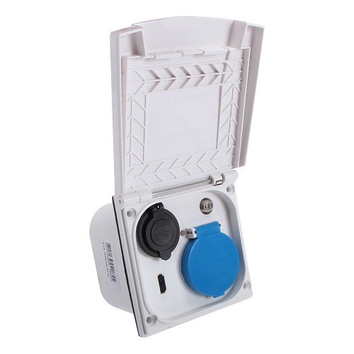     
                
                
    Presa maschio incassata CEE17 HDMI USB satellitare 230 V - CT10207
