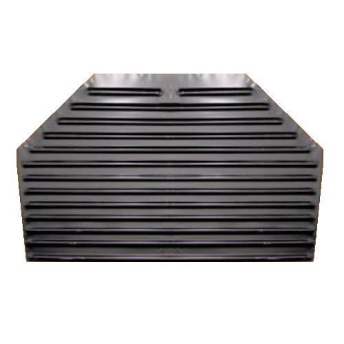     
                
                
    Boot floor only for Dyane cars - CV20596
