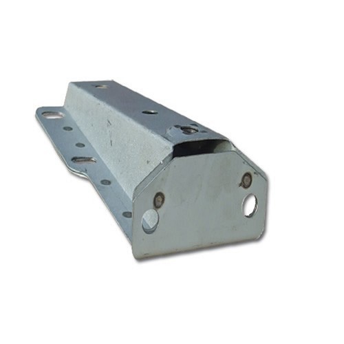     
                
                
    Support de pare-chocs arrière large pour 2cv (02/1974-07/1990) - haut - CV20858
