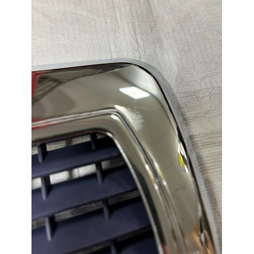Griglia integrale per Mercedes C(190) W201 - Seconda scelta - CX10545