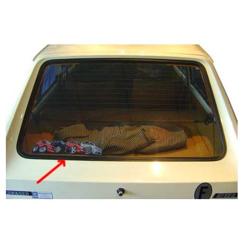     
                
                
    Joint de lunette arrière pour Golf 1 berline sans moulure - GA13103
