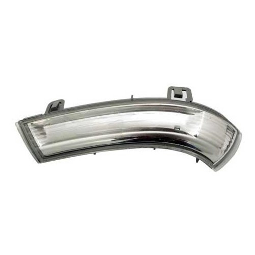     
                
                
    Répétiteur de clignotant gauche pour Passat 3B à partir du 05/11/2003-> - GA16728
