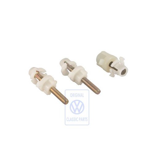     
                
                
    Jeu de vis de réglage pour phare HELLA de Polo de 1982 ->1990 - GA18520
