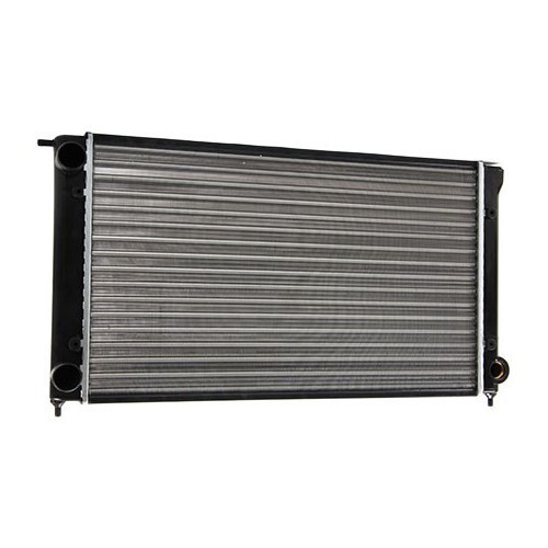     
                
                
    Radiateur d'eau moteur 525 mm pour Scirocco à partir de 01/1981-> - GC55613

