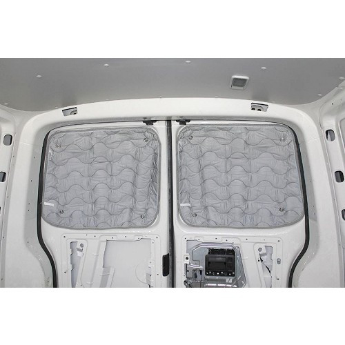  Isolants thermiques intérieurs 5 couches pour Volkswagen Transporter T5 long avec doubles portes arrières (04/2003-09/2015) - 9 pièces - KB01059-3 