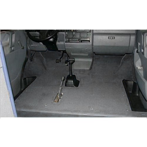  Teppichboden in der Vorderkabine mit Durchgang nach hinten für Transporter T4, Farbe grau meliert - KB28110 