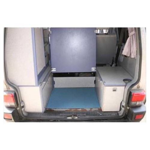     
                
                
    Westfalia rear loading carpet kit for Transporter 90 ->03 - KB28130
