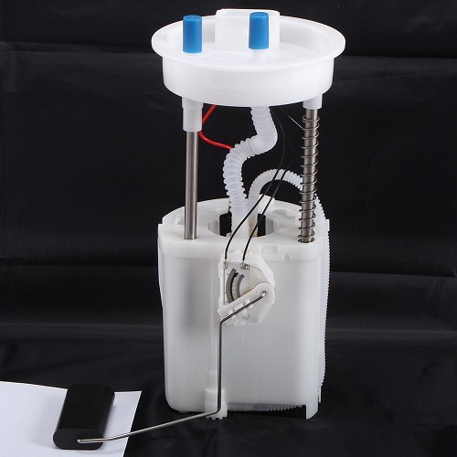     
                
                
    Pompe à carburant pour VOLKSWAGEN Transporter T5 Essence (2003-2010) - KC46412
