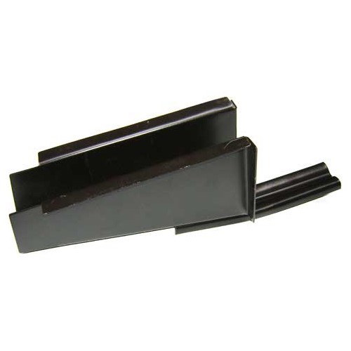     
                
                
    Central left-hand angle bracket for Combi Bay Window 1968 -> 1979 - KT21411
