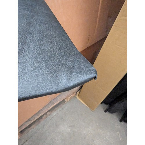 9 Pannelli interni in vinile nero per VW Transporter T25 dal 1985 al 1992 - SECONDA SCELTA - KX25201