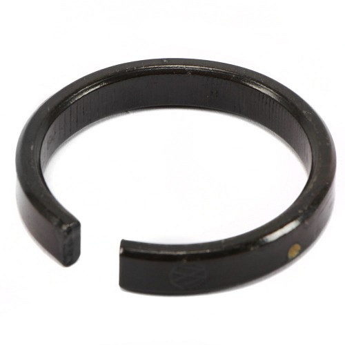     
                
                
    Anello distanziatore su albero motore originale VW per VOLKSWAGEN Combi Split Brazil (1957-1975) - KZ10121
