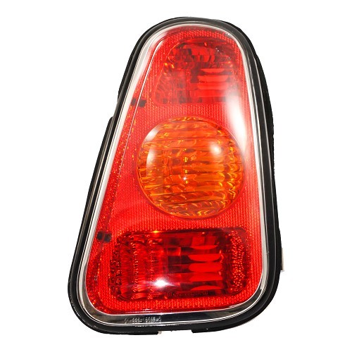     
                
                
    Rücklicht für MINI II R50 und R53 Limousine Phase 1 (09/2000-06/2004) - rechte Seite - MA15020
