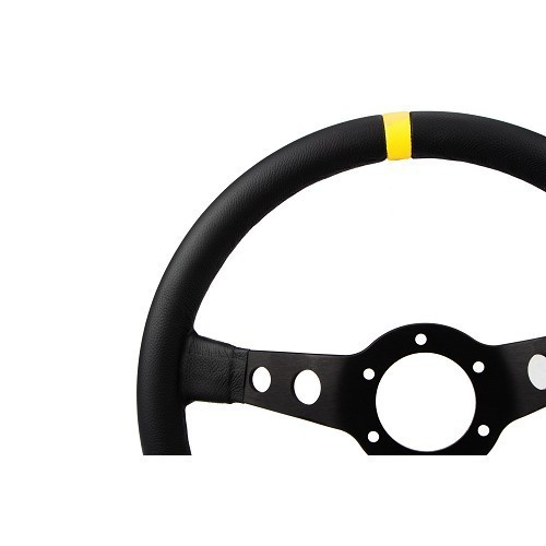 Volante MOMO Modello 07- finitura in pelle - MX10899