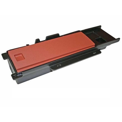     
                
                
    Portaoggetti della console centrale con presa 12V per Mazda MX-5 NC - Marrone - MX18451
