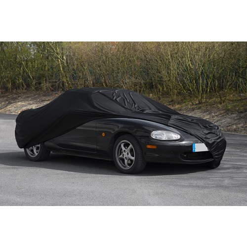     
                
                
    Housse intérieure semi-sur-mesure COVERLUX pour Mazda MX5 - Noir - MX25114
