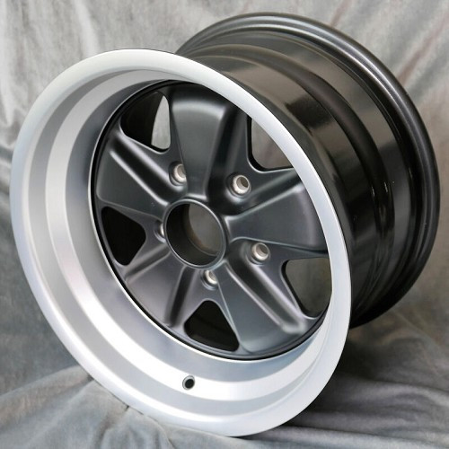     
                
                
    Jante type FUCHS 9x16 ET15 en aluminium - RS00916
