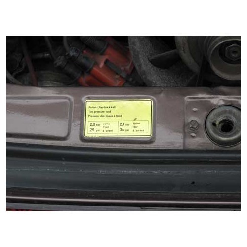  Adhesivo que indica la presiónde inflado de los neumáticos para Porsche - RS13288-1 