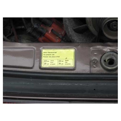  Adesivo che indica la pressione di gonfiaggio degli pneumatici per Porsche - RS13288-1 