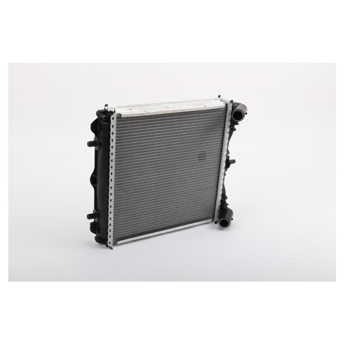     
                
                
    Radiateur d'eau avant pour Porsche 986 Boxster (1997-2004) - côté gauche - RS13850
