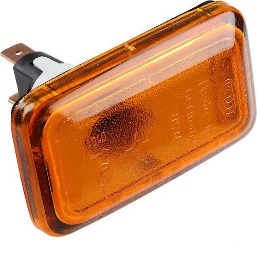     
                
                
    Répétiteur latéral complet HELLA de clignotant orange pour Porsche 924, 944, 968 - RS16410
