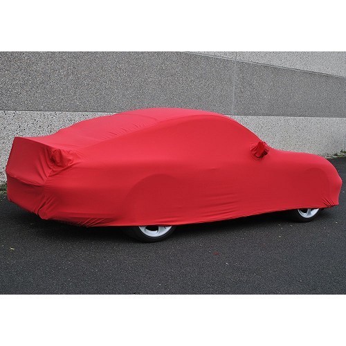  Red custom-made protective covers for a Porsche 996 (1998-2005) - RS38040-1 