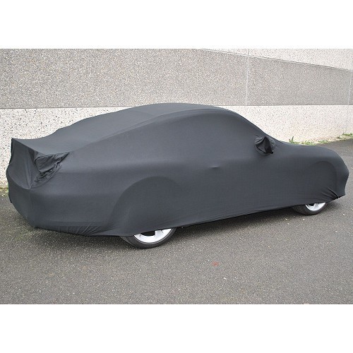  Black custom-made protective covers for a Porsche 996 (1998-2005) - RS38042-1 