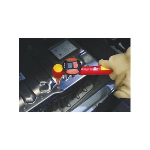  Magnetic digital angle wrench for hybrid and electric vehicles. - TB04720 