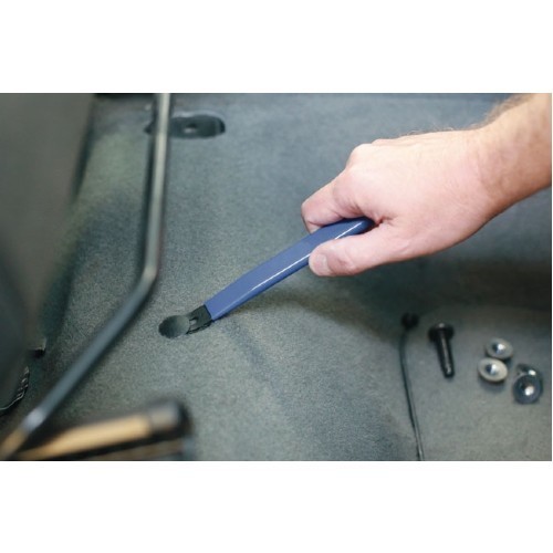     
                
                
    Trim clip puller - TB05053
